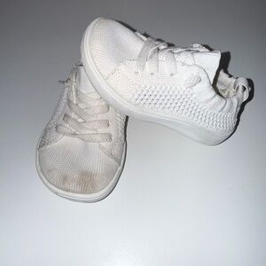 Kids White Knit Wide Sneakers - Lightweight Everyday Shoes